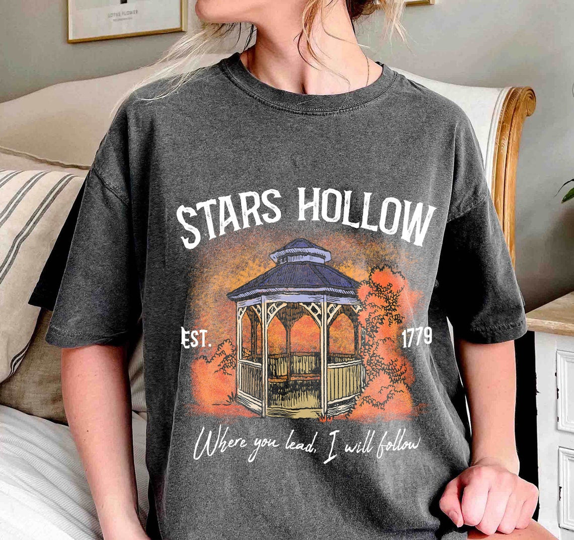 Stars Hollow Connecticut Comfort Colors Shirt, Cozy Fall Shirt, Stars Hollow Shirt, Gilmore Merch, Autumn Shirt