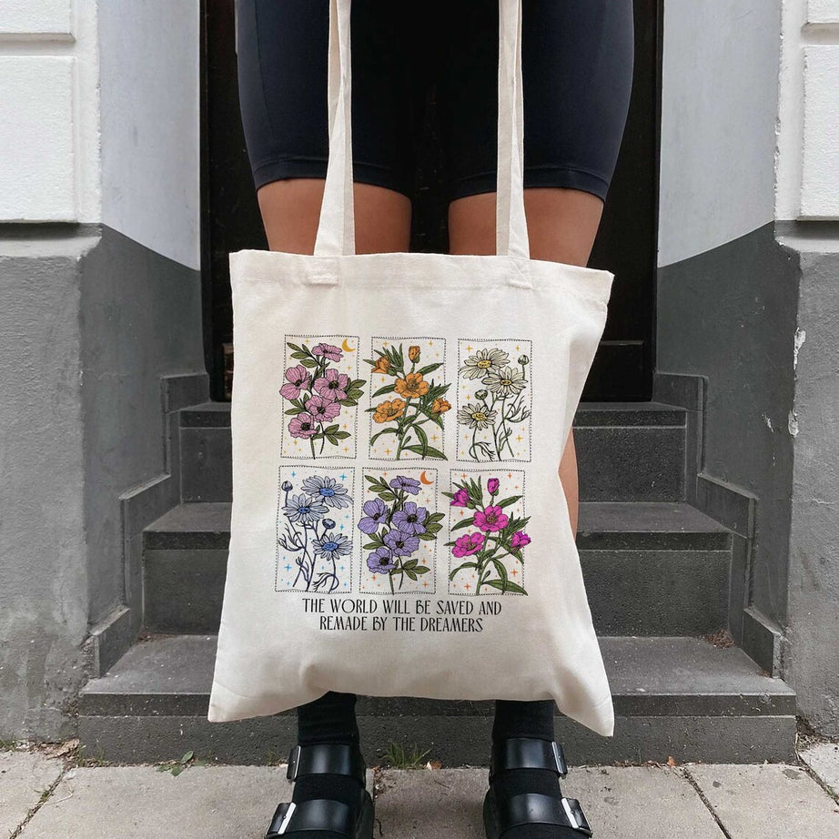 Throne of Glass Tote Bag, the World Will Be Saved and Remade by the Dreamers Tote Bag, Sarah J Maas Tote Bag, Aelin Quote Tote Bag, SJM Bag