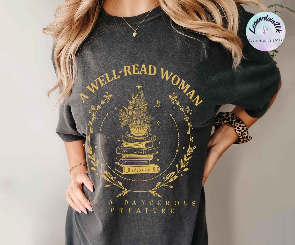 A Well Read Woman Bookish Shirt, Book Shirt, Reading Sweatshirt, Literature Shirt, Librarian Shirt Bookish Crewneck Celestial Sweater
